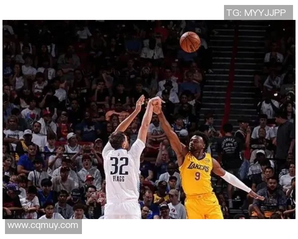 3月9日雷霆与太阳激战回顾双方球员表现精彩纷呈引发球迷热议