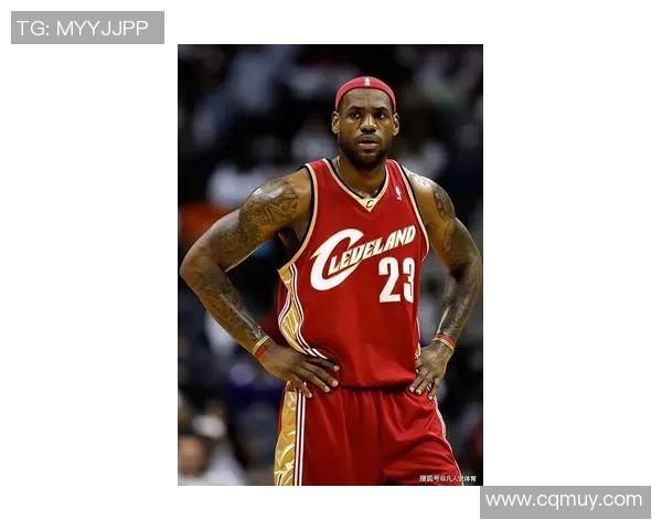 詹姆斯：篮球传奇背后的奋斗故事与荣耀时刻